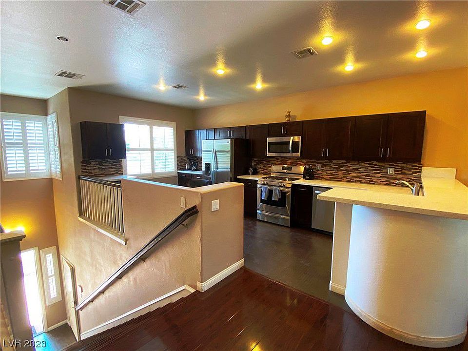 1st image of 820 Peachy Canyon Cir Unit 203