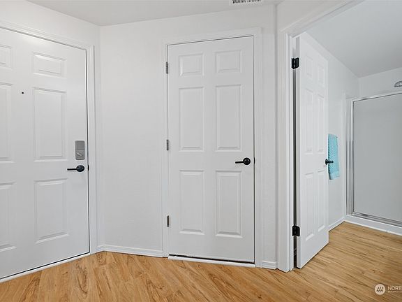 4th image of 1205 24th Avenue Ct #F