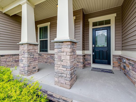 5th image of 7567 Arundel Woods Dr