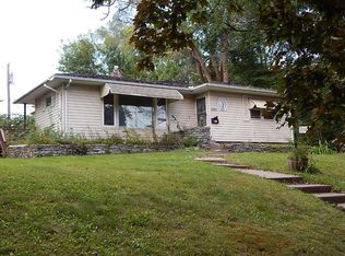 1345 Fremont Ave, Saint Paul, MN 55106