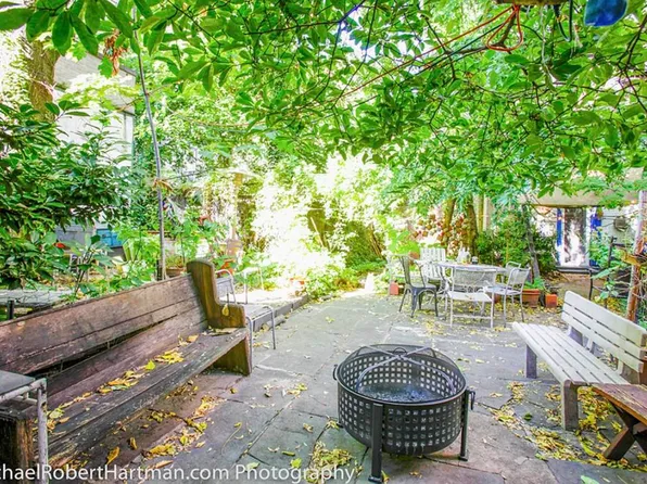 206 Avenue B image 1 of 14