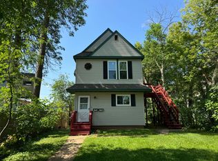 2126 E 4th St, Superior, WI 54880