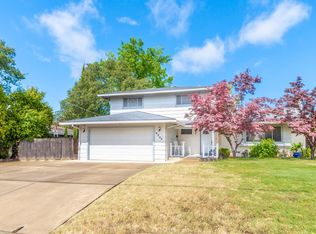 9220 La Serena Dr, Fair Oaks, CA 95628