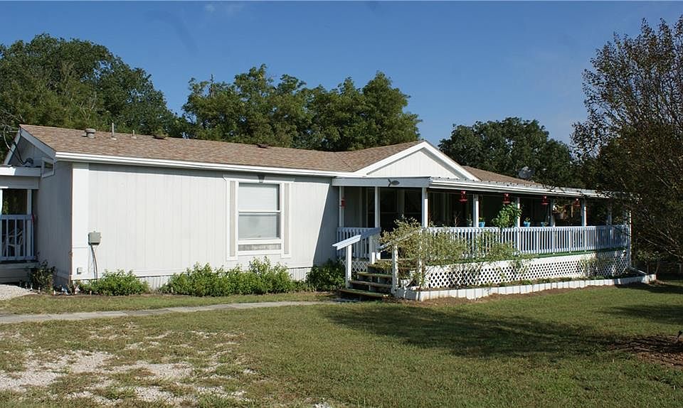 1st image of 1920 NW County Road 2162