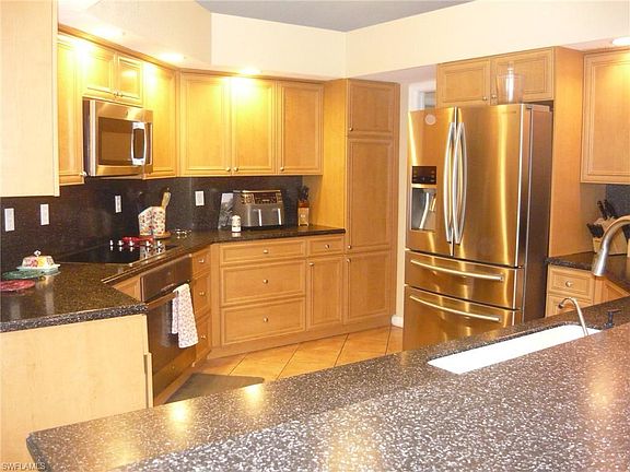 5th image of 6548 Hartland St