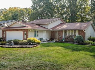 16968 Deerfield Dr, Strongsville, OH