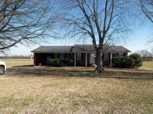 3194 Old Newbern Rd, Newbern, TN 38059