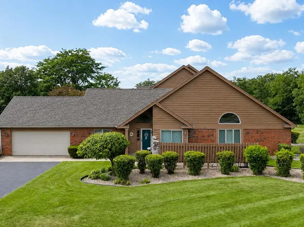 949 Cornwallis Ln, Munster, IN 46321