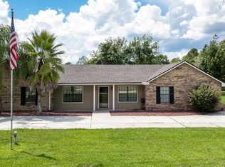 530 Wesley Rd, Green Cove Springs, FL 32043