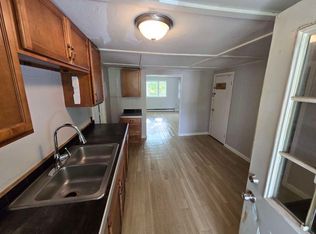 13 East Rd APT 6, Weare, NH 03281