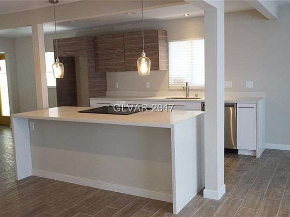 4th image of 1054 Canosa Ave #0