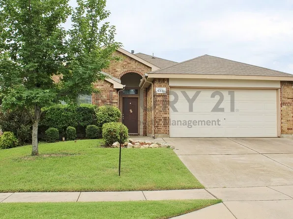 9841 Willowick Ave, Fort Worth, TX 76108