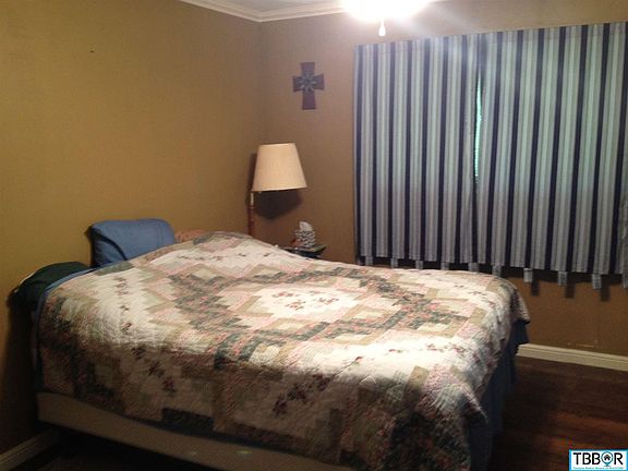 5th image of 408 E Walker Ave