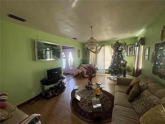 5th image of 11301 Morrison Rd