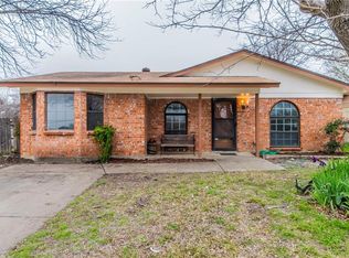 701 Saddle Rd, White Settlement, TX 76108