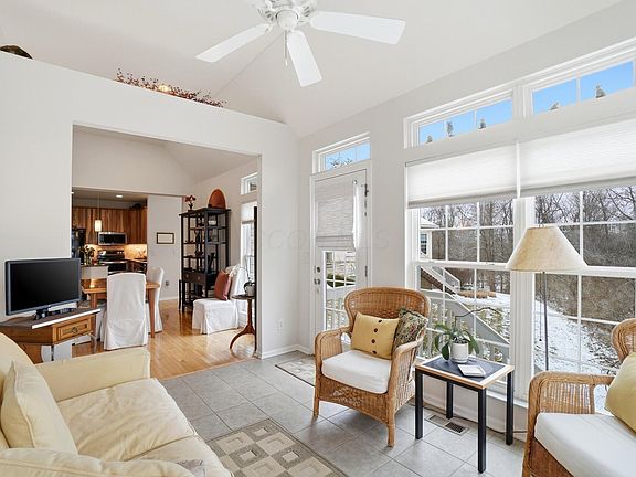 5th image of 4935 Tempe Rd