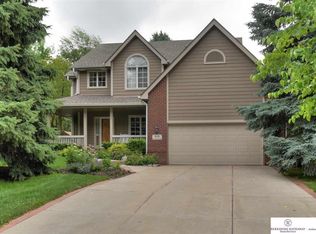 919 S 216th St, Elkhorn, NE 68022