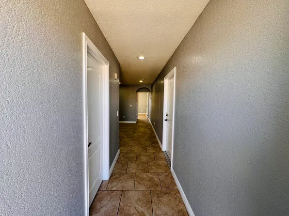 8442 Columbine Ave, California City, CA