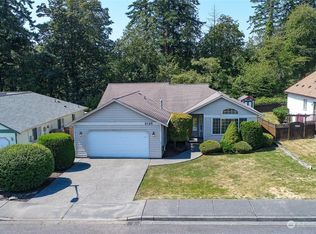 2129 S 15th St, Mount Vernon, WA 98274