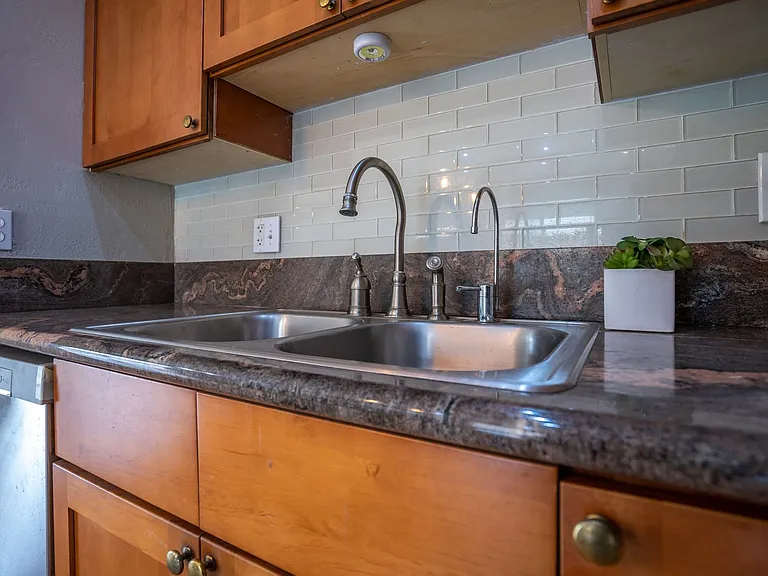 480 Kenolio Rd #11-206 — Photo 12