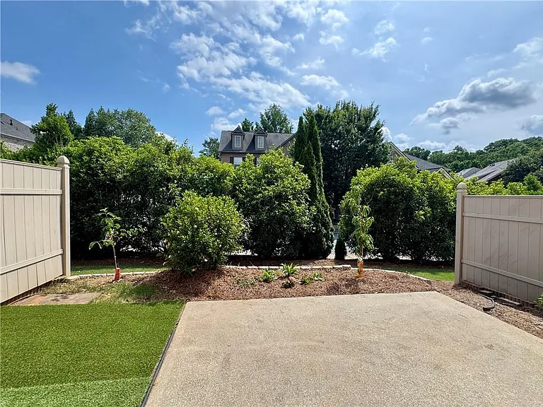 3516 Flycatcher Way — Photo 2