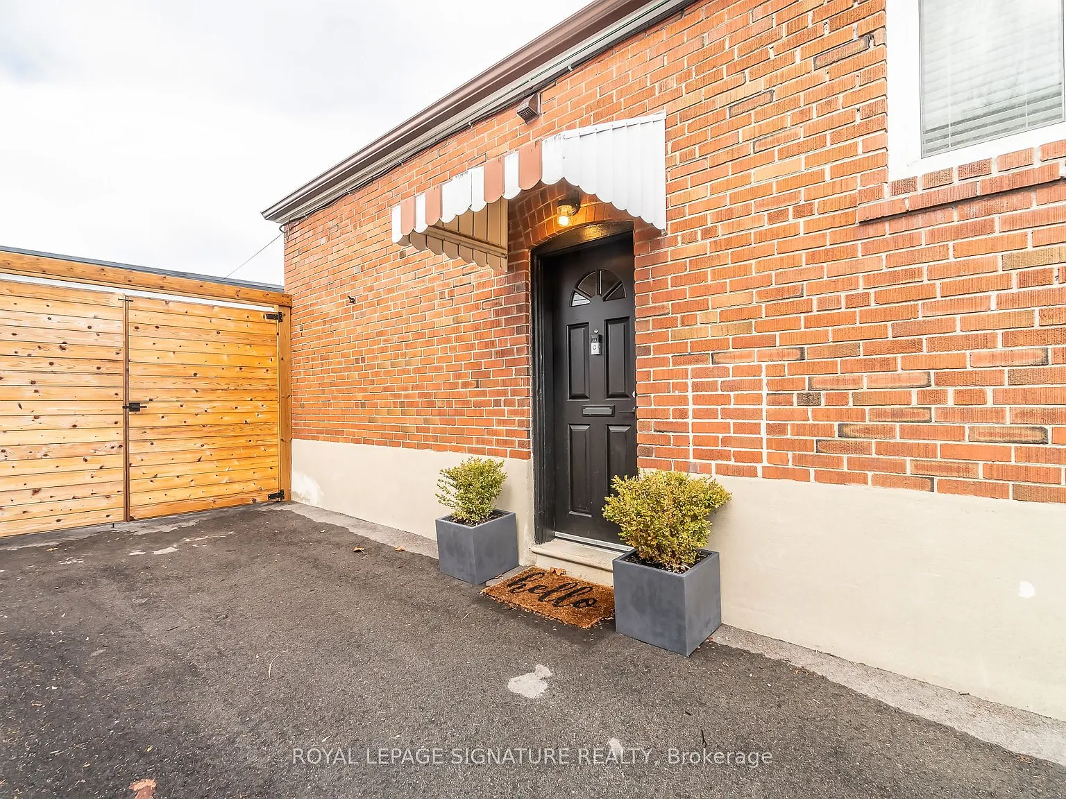 2 bed, $2,300 — Photo 2