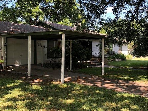4th image of 402 W Live Oak St