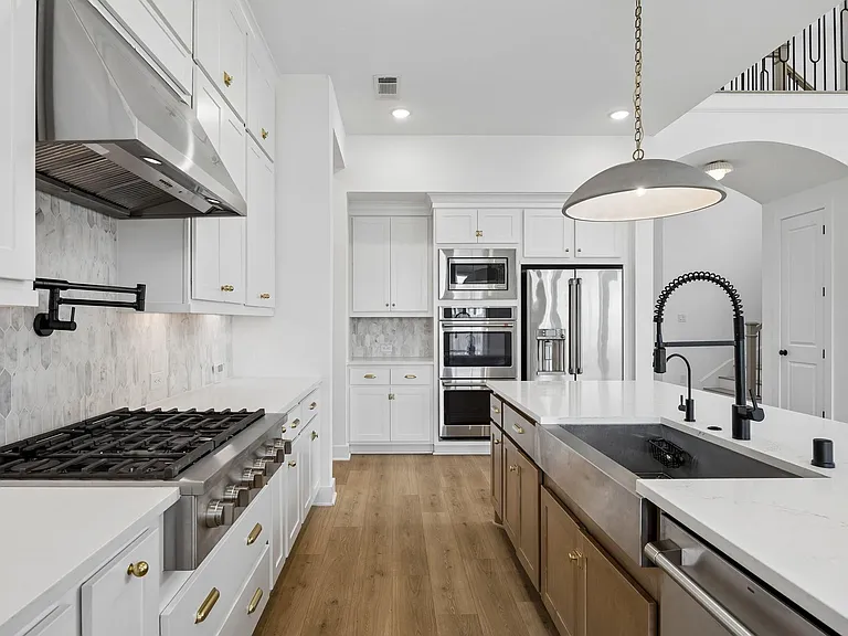 15085 Berry Brook Dr — Photo 3