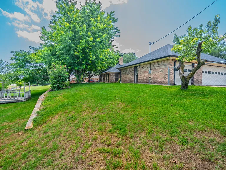 4501 Ridge North Rd — Photo 38
