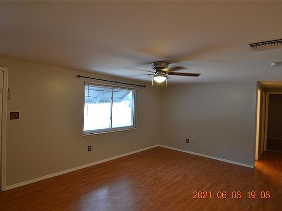 2nd image of 10118 Sunset Ct