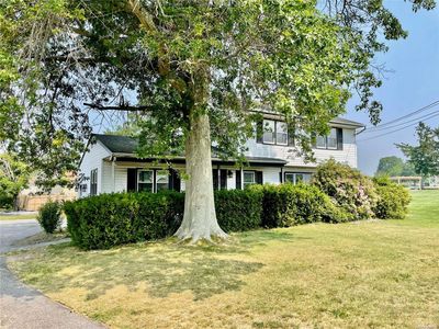 42 Booker Drive, Riverhead, NY, 11901