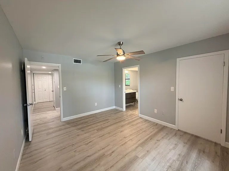 4501 W McNab Rd #11 — Photo 24