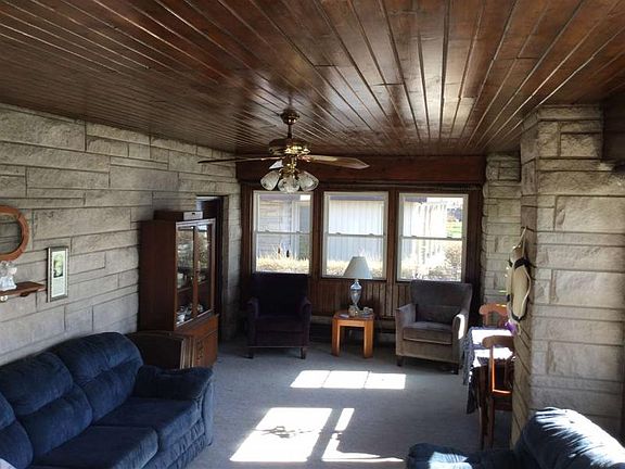4th image of 55791 Riverdale Dr