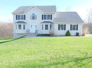 57 Highland View Pl, Middletown, NY 10940