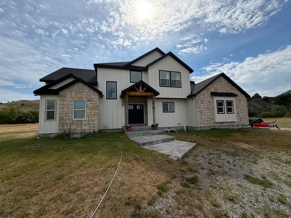 5162 N The Narrows Loop, Preston, ID 83263
