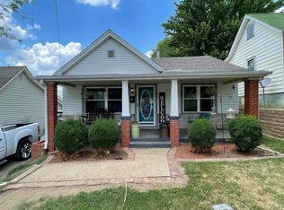 109 E Thompson St, Earlington, KY 42410