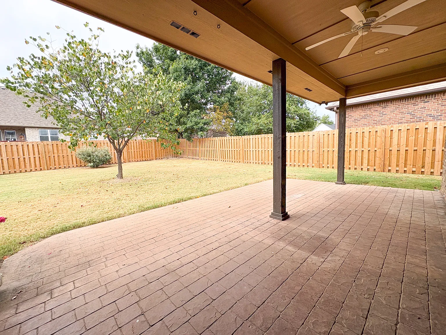 4 bed, 3076 sqft, $2,850 — Photo 4