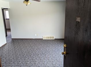 9015 N 96th St #107, Milwaukee, WI 53224