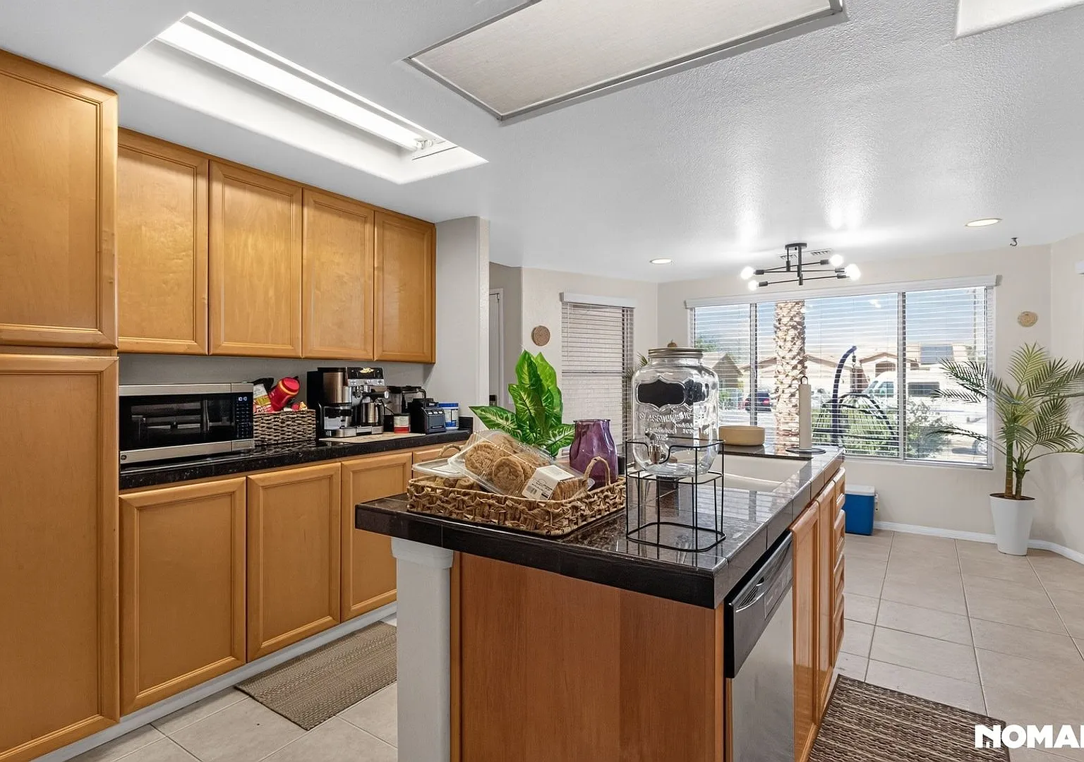 Charming 3BR House in Desert Hot Springs — Photo 4