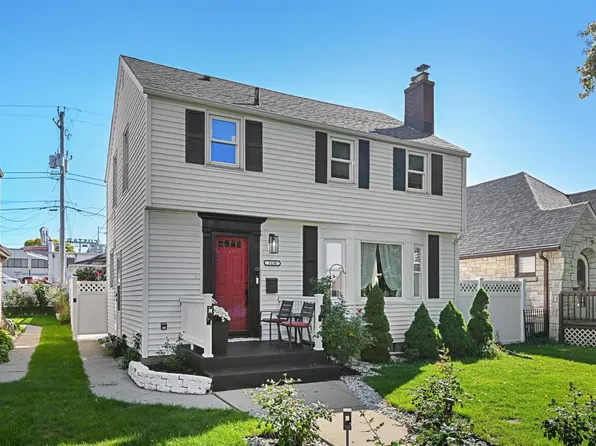 3130 S 28th STREET, Milwaukee, WI 53215
