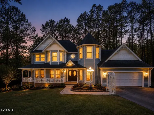 101 Knobb Hill Rd, Johnson City, TN 37601