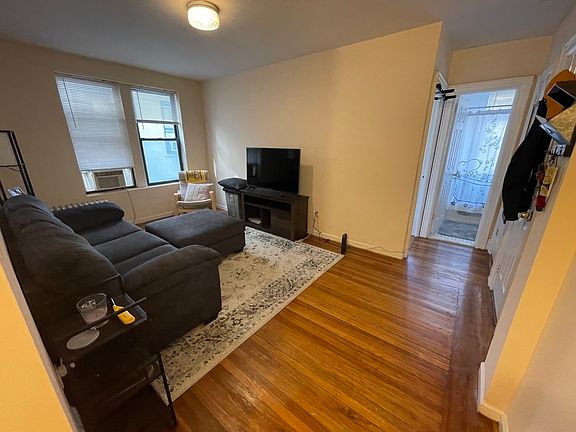 4th image of 35-04 28th Ave #4F
