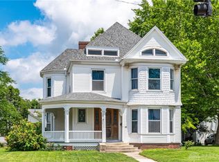 3 E Xenia Dr, Fairborn, OH 45324