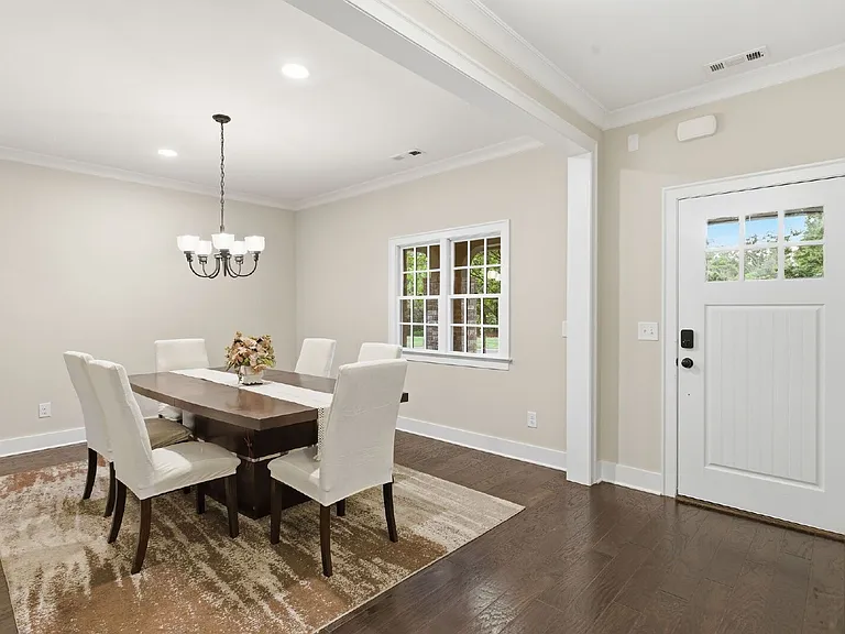 790 Fontwell Ln — Photo 7