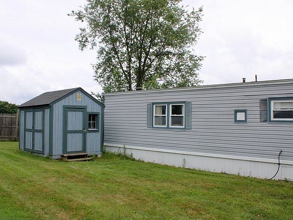 4th image of 75 South St #21