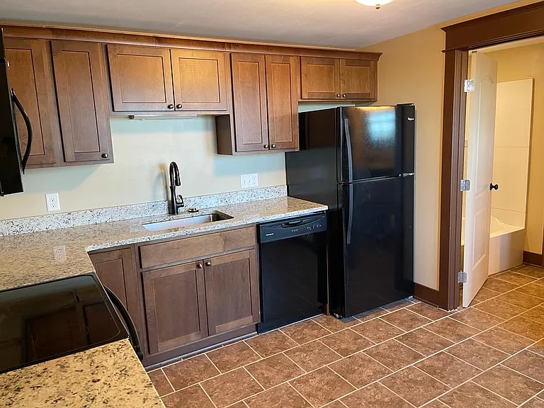 28 Lafayette Ave NE #11 — Photo 15