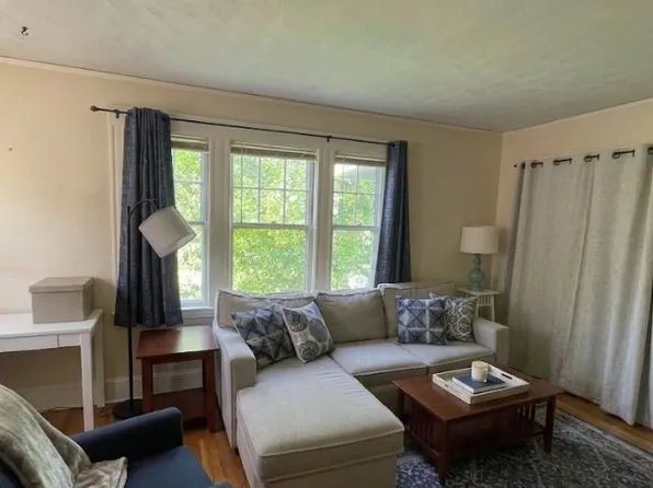 43 Lincoln St, Watertown, MA 02472