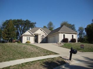 2014 Jonathan Ct, Fort Dodge, IA 50501