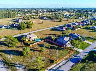 3623 NE 12th Pl, Cape Coral, FL 33909