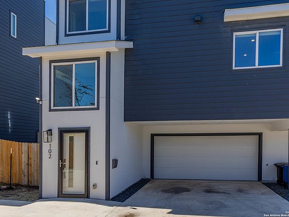3rd image of 1226 Wyoming St #102